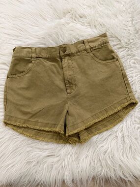Young Fabulous & Broke YFB Women’s Frayed Hem Utility Shorts Size Small